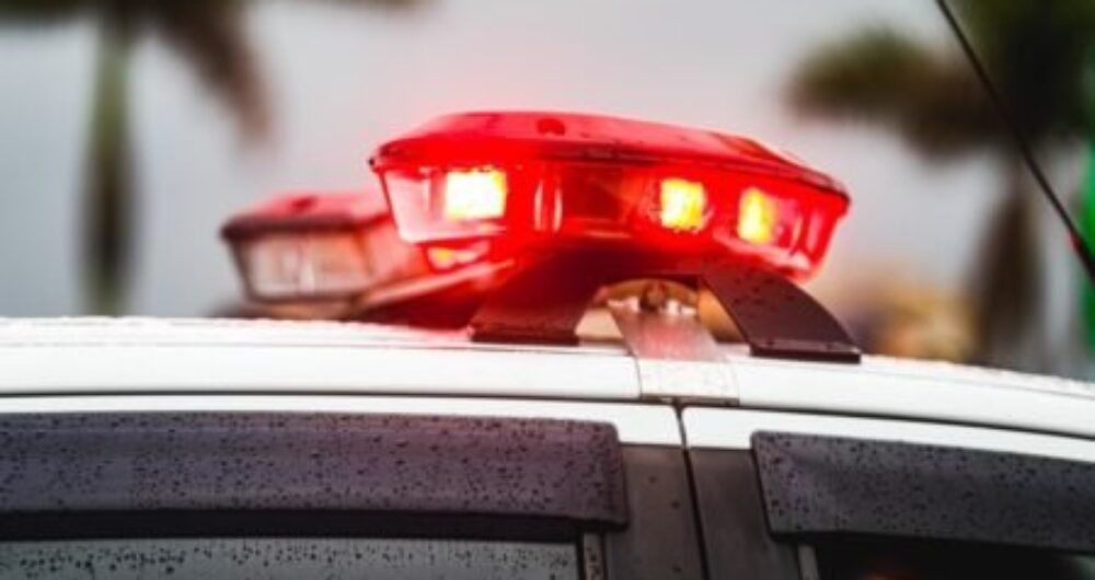 Homem incendeia casa com companheira dentro após briga por R$ 100 no Piauí