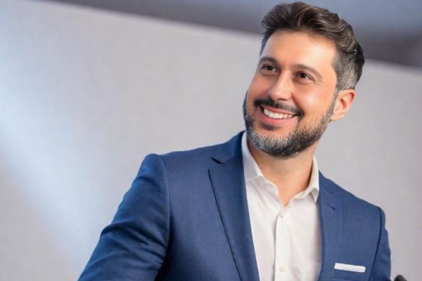Após expulsão de Marden, empresário se diz pronto para assumir vaga na ALEPI