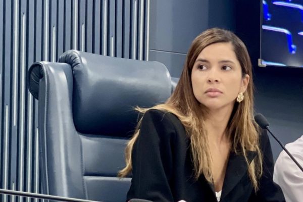 Tatiana Medeiros deixa QCG para cumprir prisão domiciliar