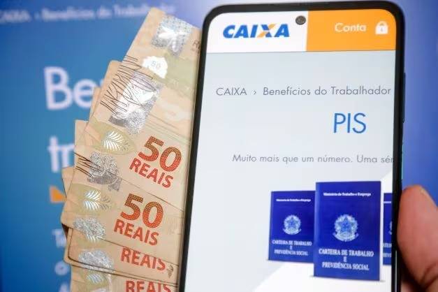 Caixa libera abono salarial para nascidos em setembro e outubro