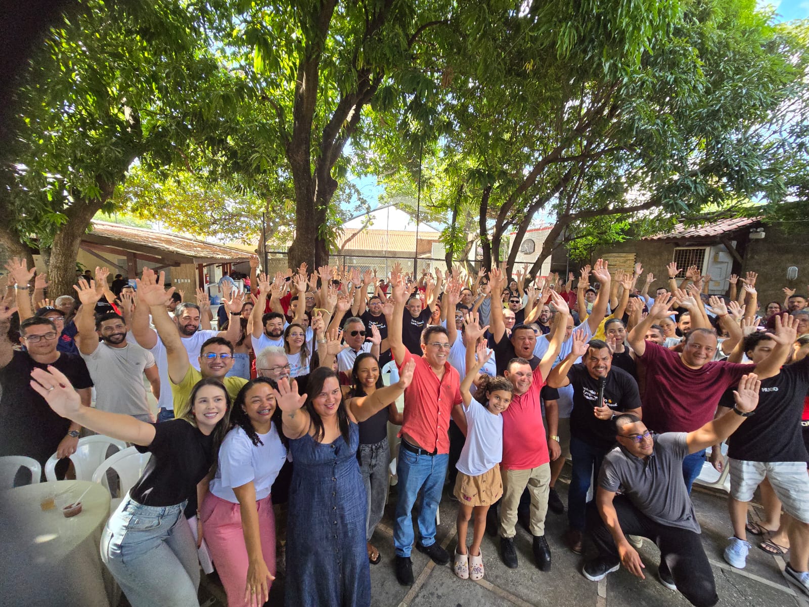Pré-candidato Mauro Eduardo reúne mais de 300 apoiadores em encontro na zona Norte de Teresina