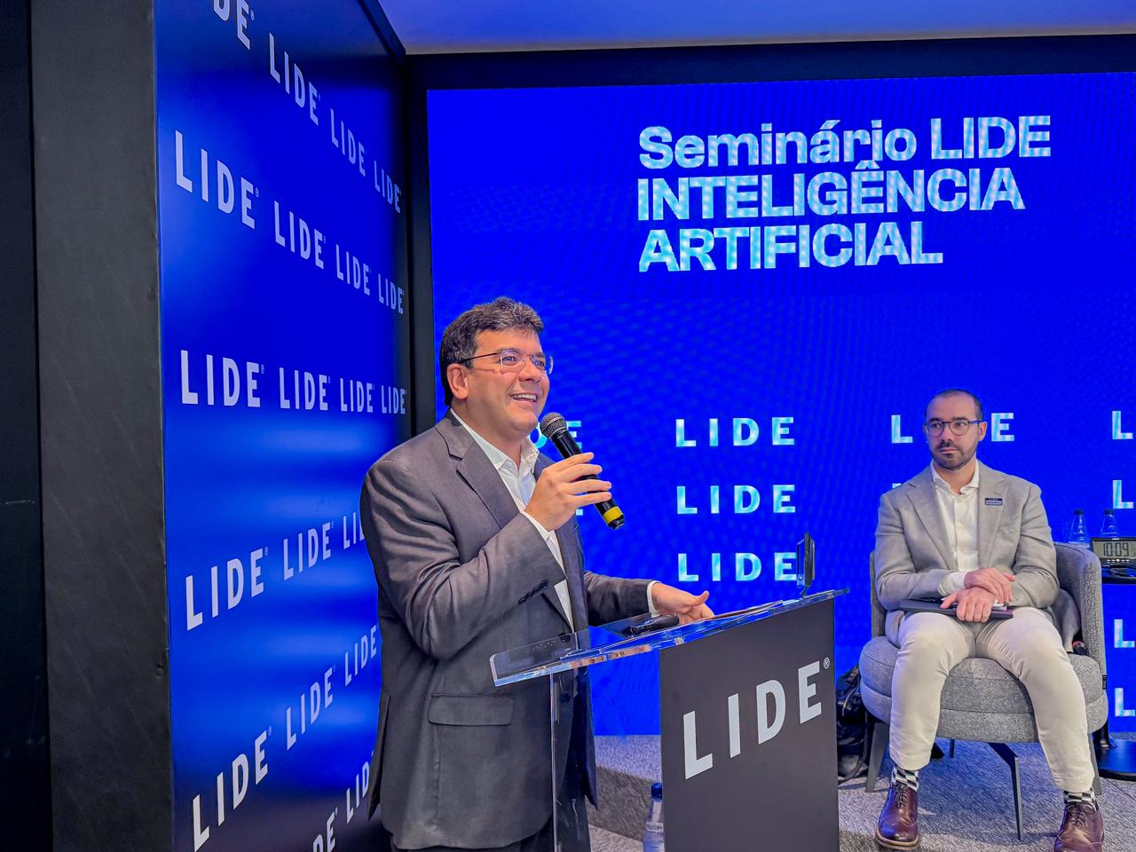 Em São Paulo, Rafael Fonteles destaca BO Fácil e Piauí Saúde Digital na gestão pública