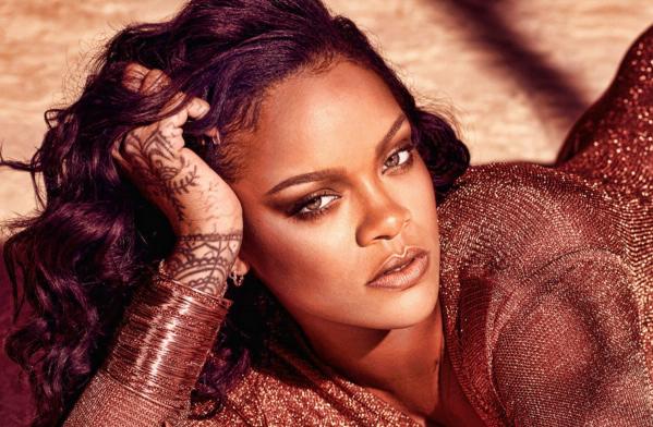 Após atentado, Rihanna relata momentos de pânico durante disparos