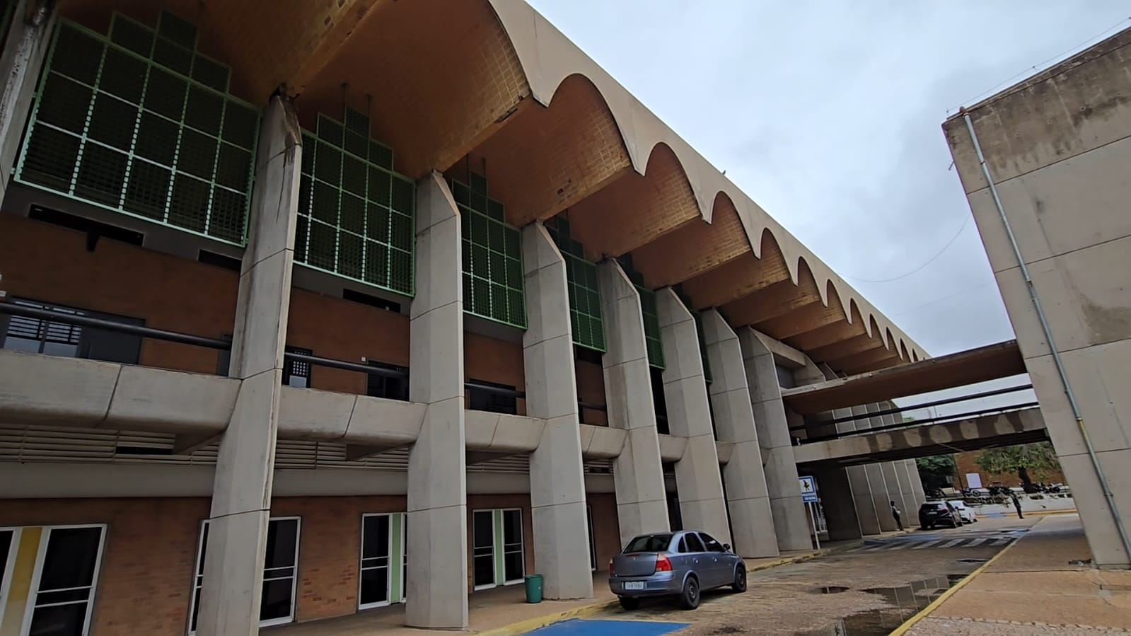 Número de partidos na Alepi cai 71% em quatro anos