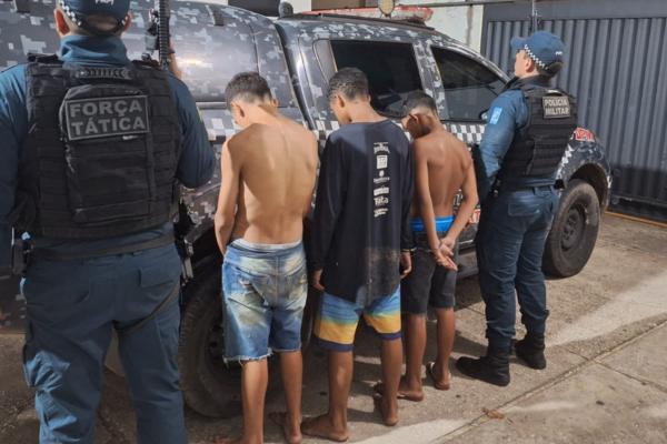 Adolescentes são apreendidos com arma após roubos na zona Sudeste