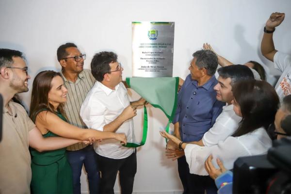 Governador Rafael Fonteles inaugura Restaurante Popular no Promorar