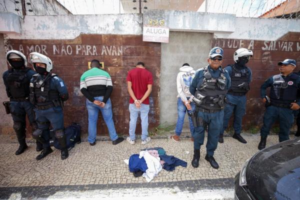 Três adolescentes são apreendidos por furtos em lojas no Centro de Teresina