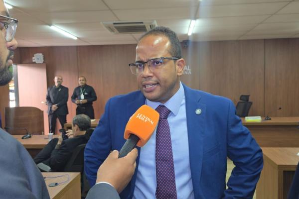 Enzo Samuel avalia Bruno Vilarinho como nome para sucessão